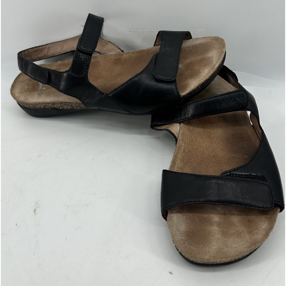 Dansko Ronda Waxy Burnished Black Leather Hook And Loop‎ Closures Women's 38